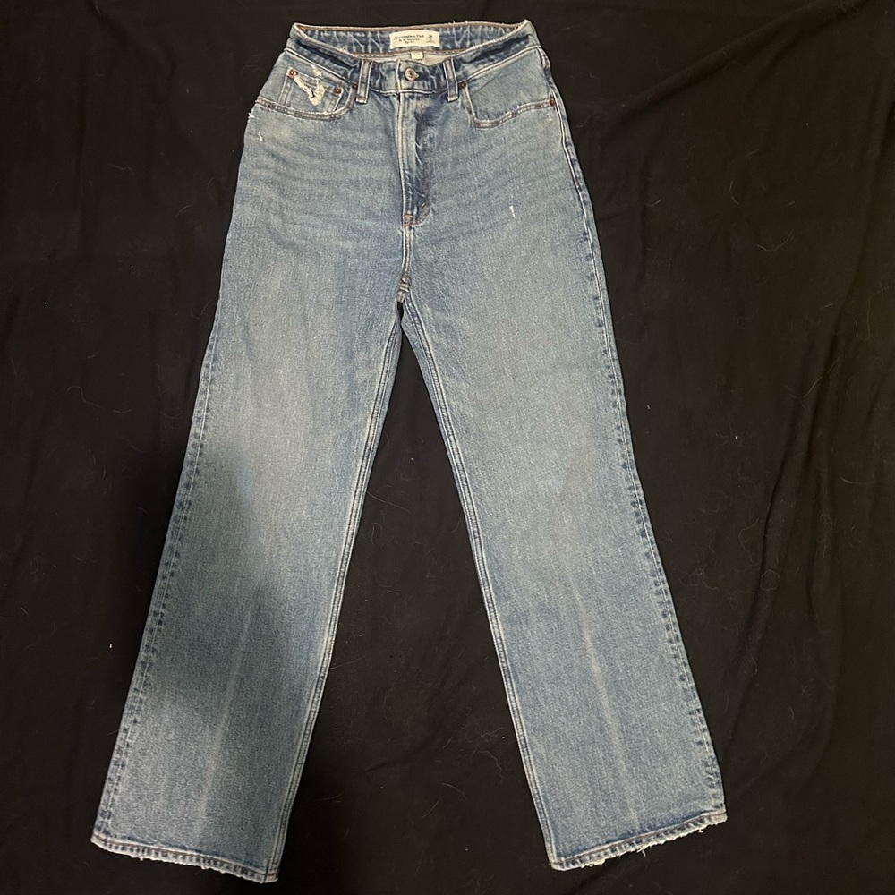 A&F JEANS
